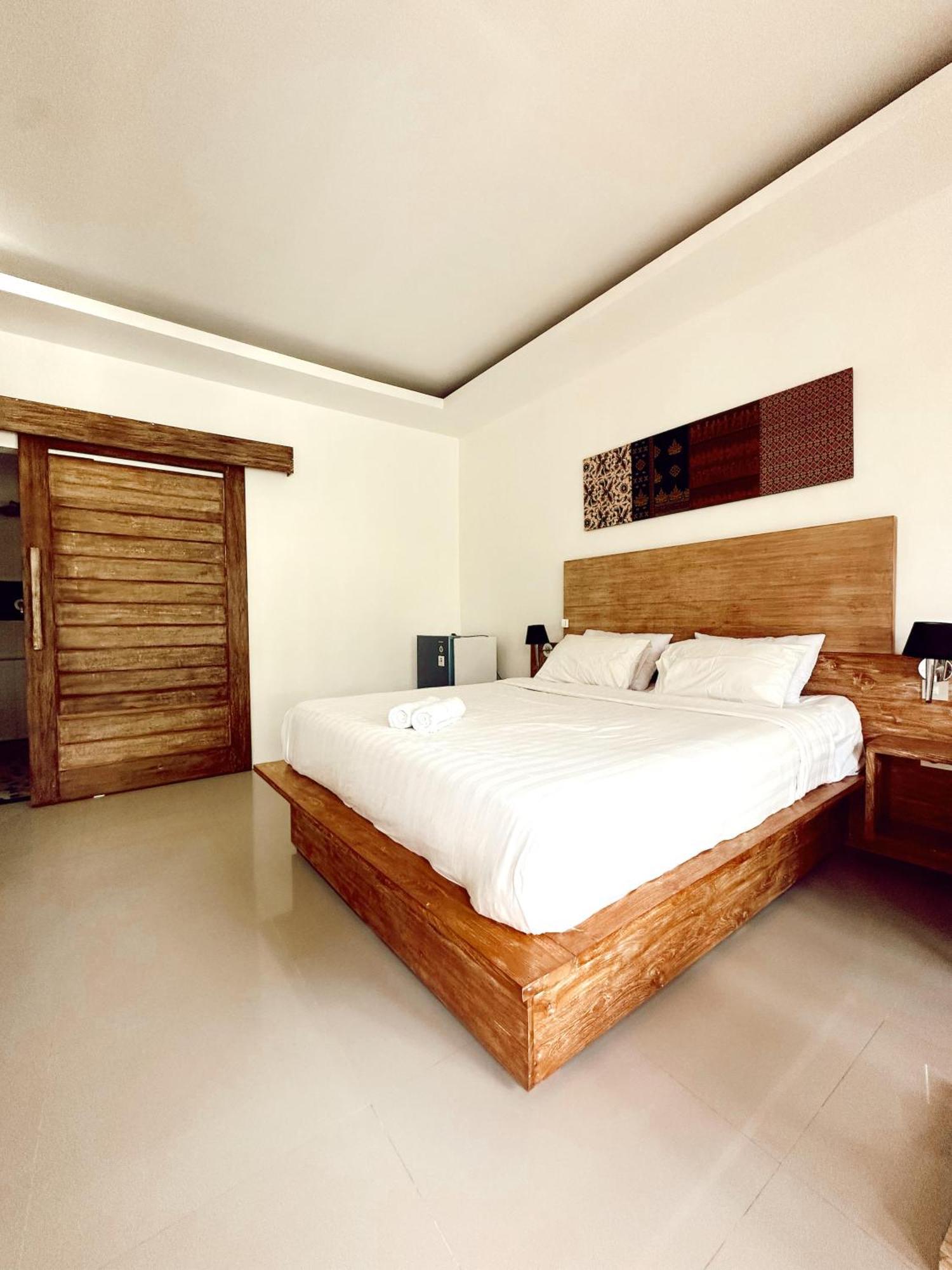 Hotel Hi5 Kuta Kuta  Zewnętrze zdjęcie