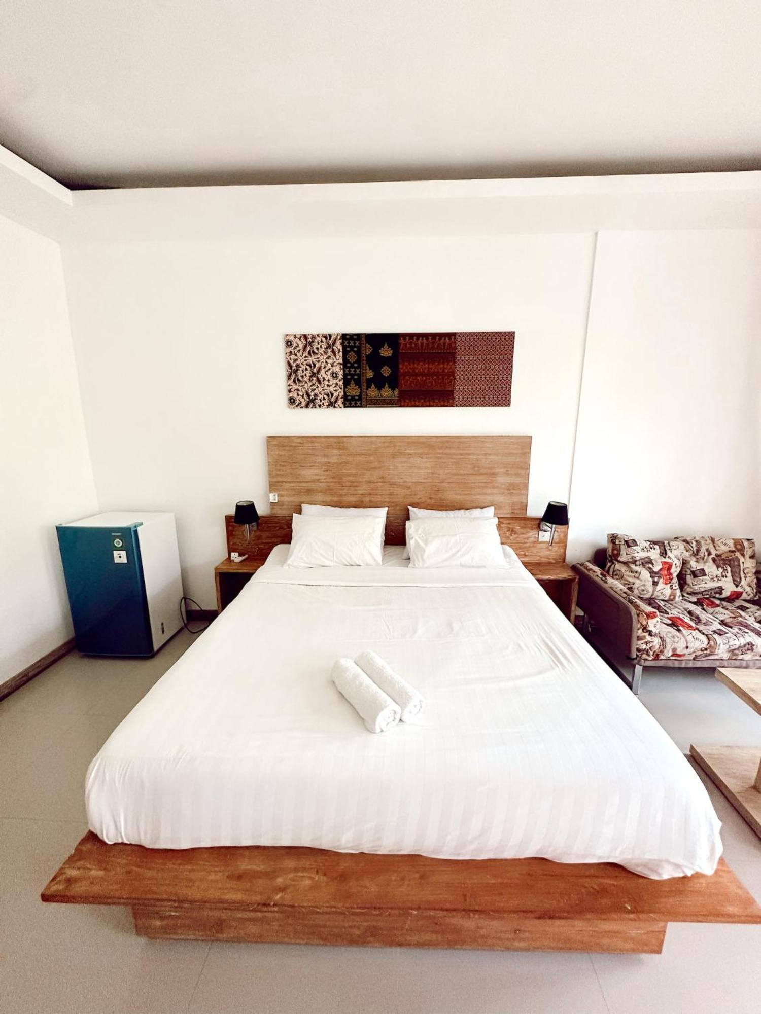 Hotel Hi5 Kuta Kuta  Zewnętrze zdjęcie