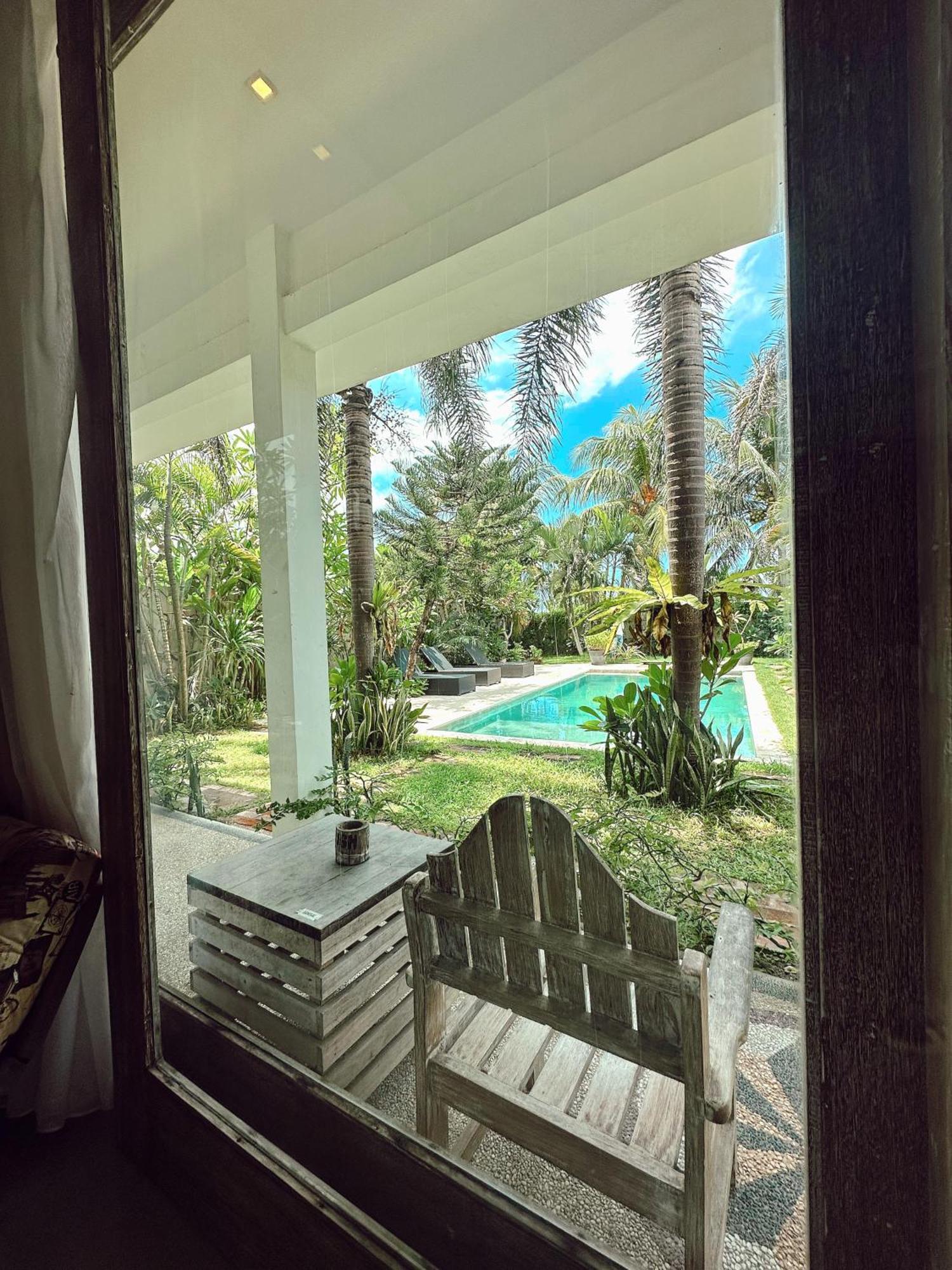 Hotel Hi5 Kuta Kuta  Zewnętrze zdjęcie
