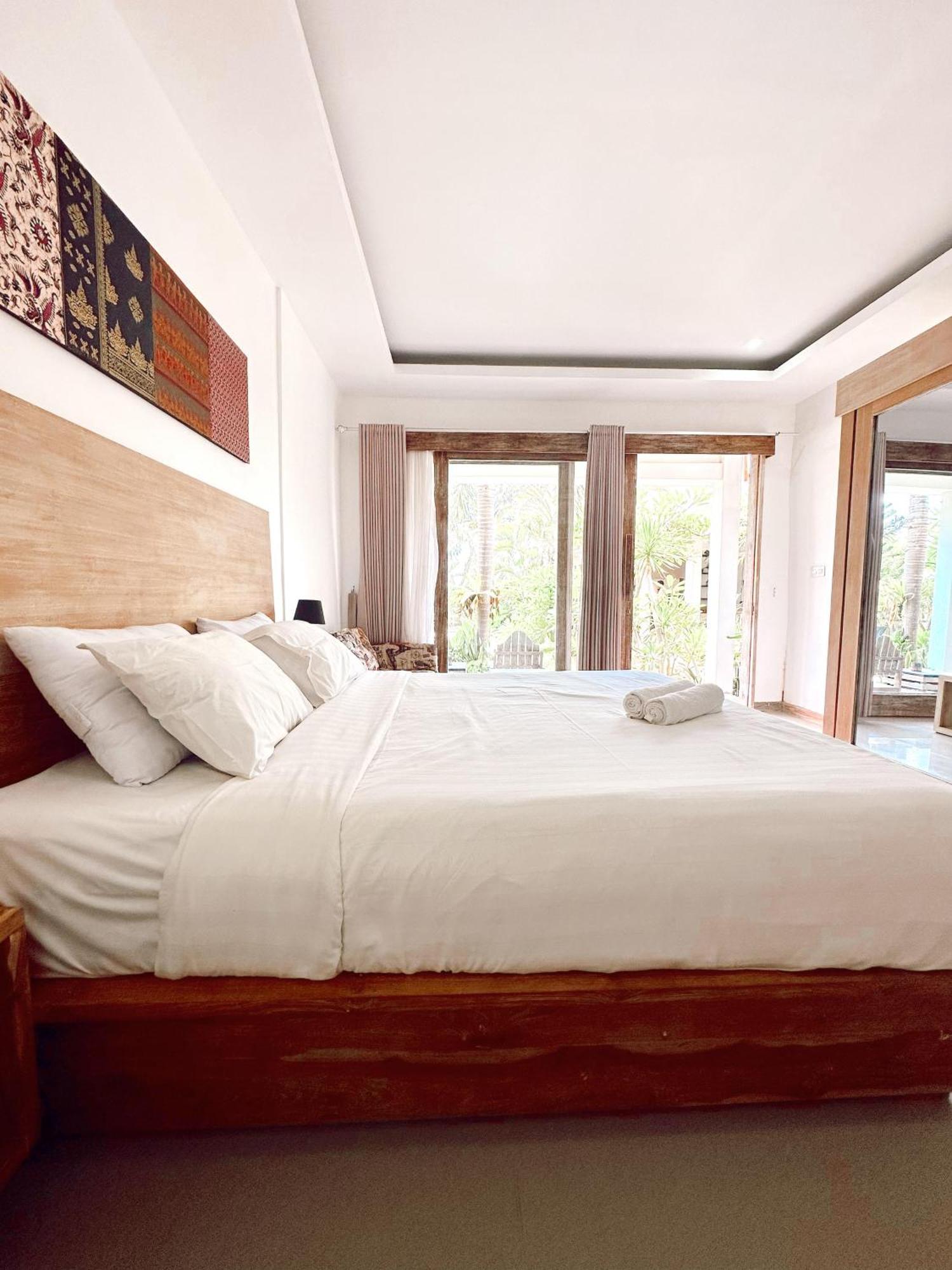 Hotel Hi5 Kuta Kuta  Zewnętrze zdjęcie