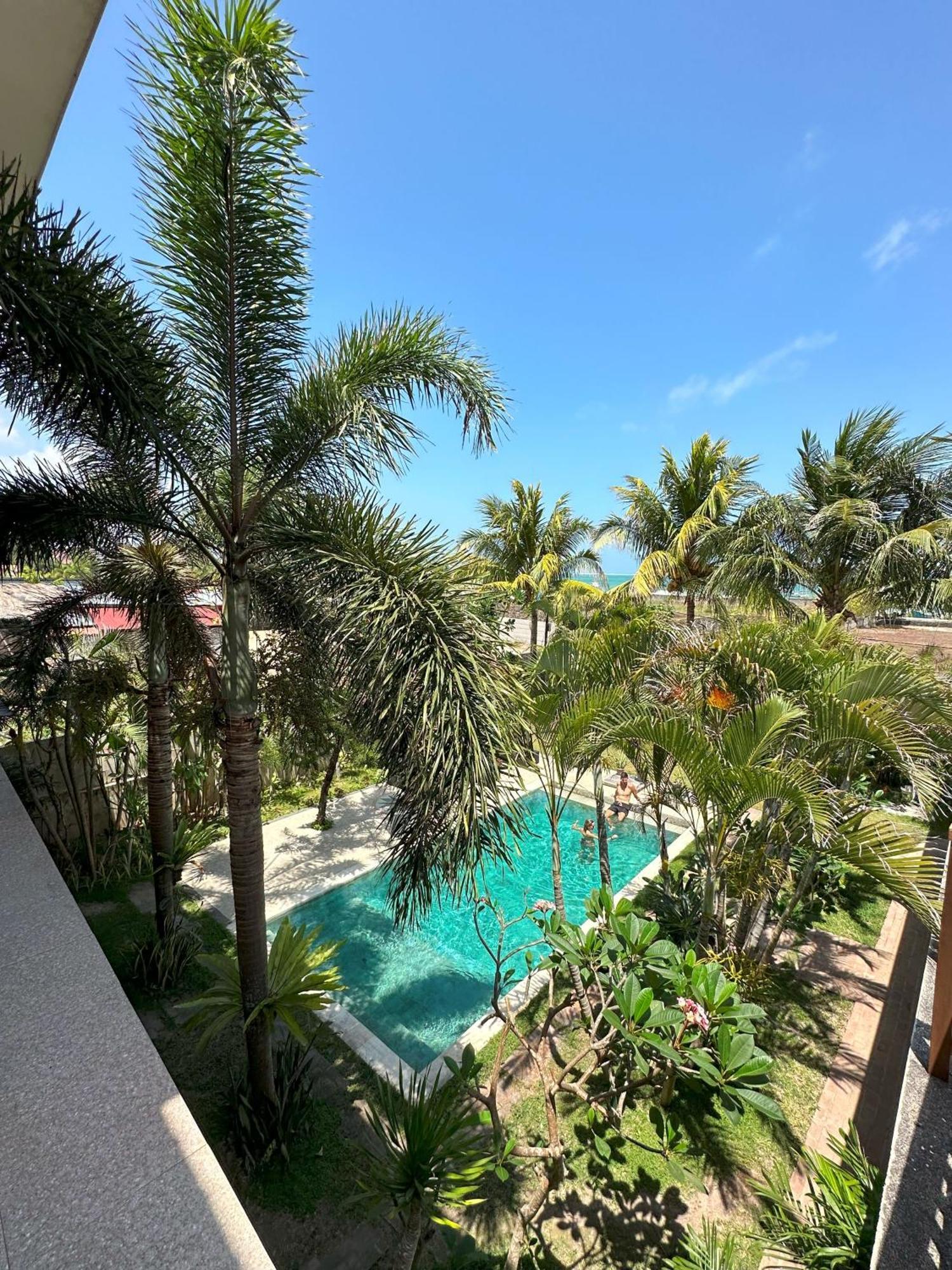 Hotel Hi5 Kuta Kuta  Zewnętrze zdjęcie