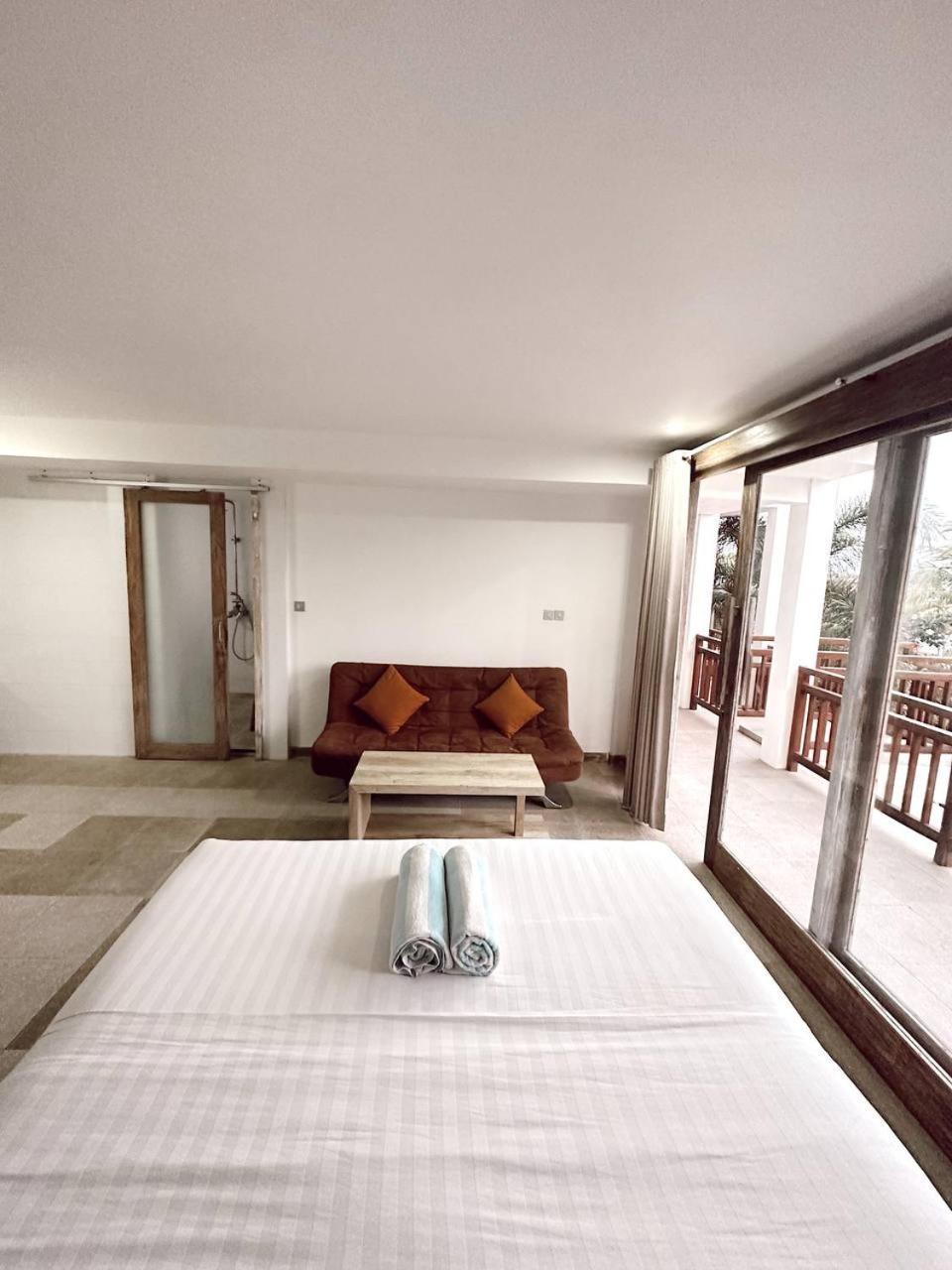 Hotel Hi5 Kuta Kuta  Pokój zdjęcie