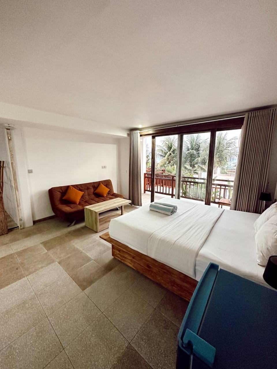 Hotel Hi5 Kuta Kuta  Pokój zdjęcie