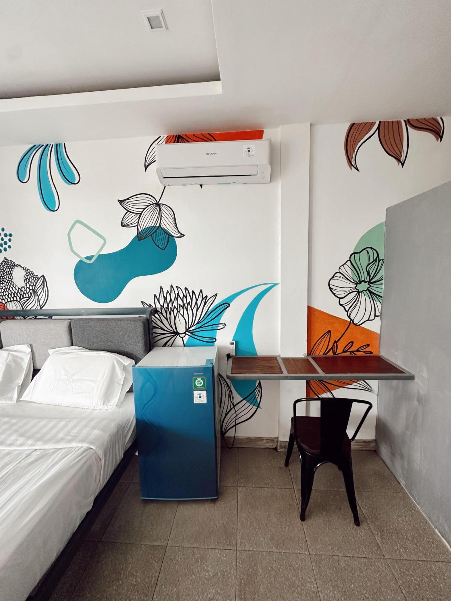 Hotel Hi5 Kuta Kuta  Pokój zdjęcie